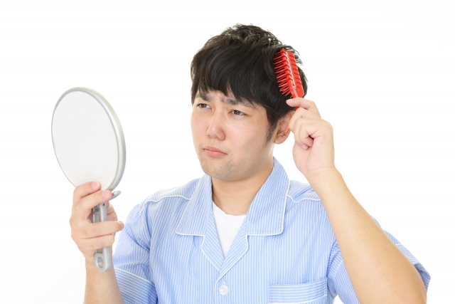 男がヘアセット